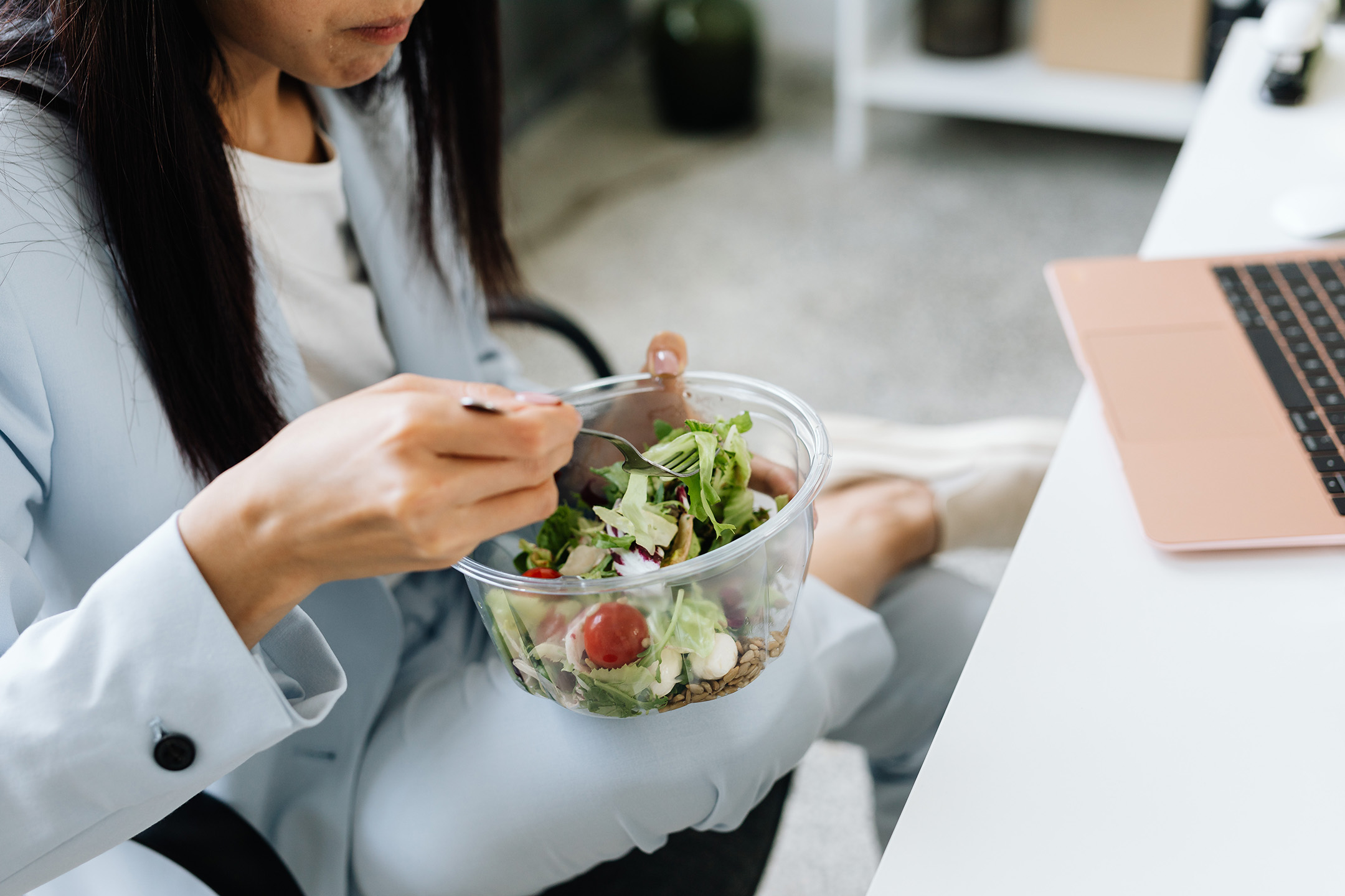 5 Ways To Eat Healthy When You Have a Busy Job